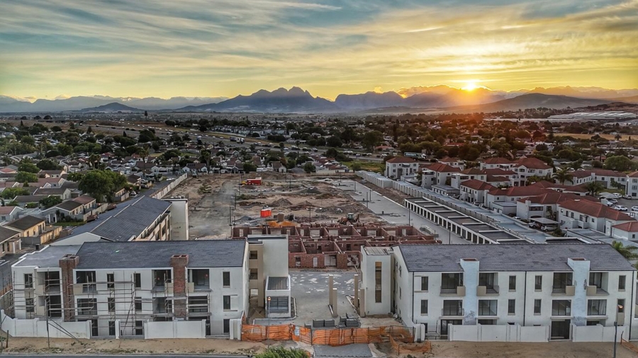 2 Bedroom Property for Sale in Vredekloof Western Cape